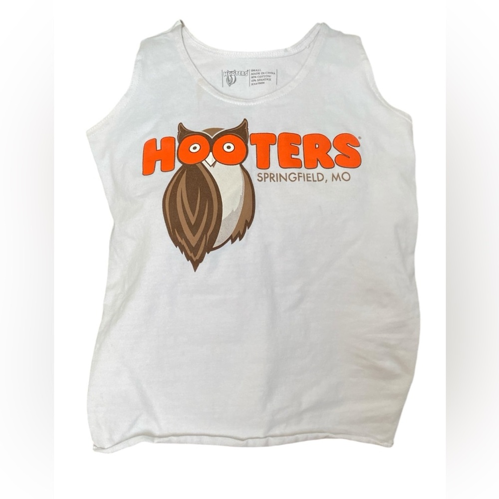 B85 Hooters Girl Worn Uniform Sleeveless Tank Top from Springfield MO Size Small